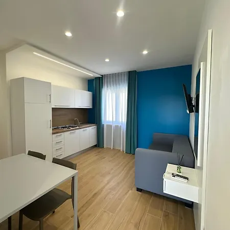 Neas * Castel Volturno