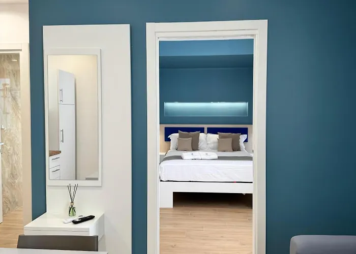 Neas * Castel Volturno